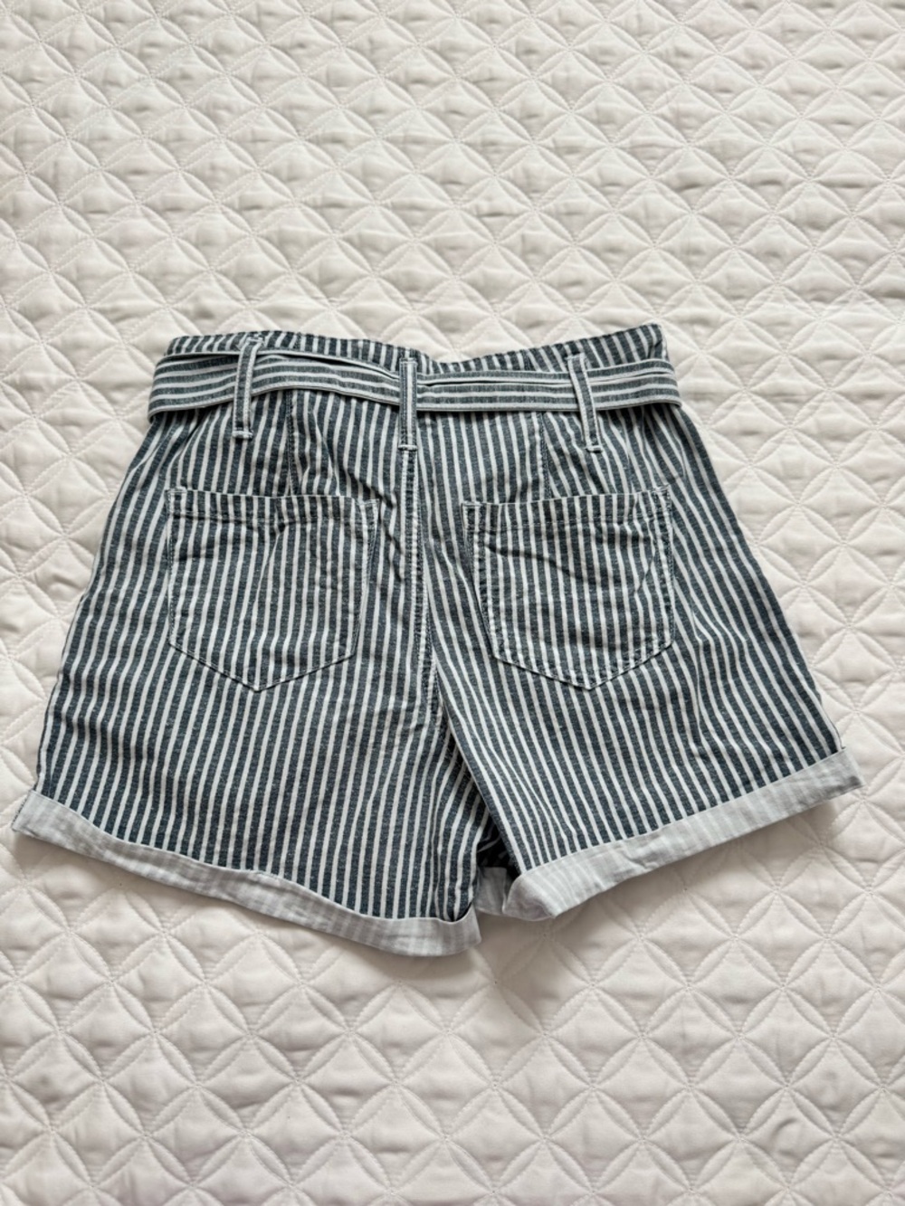 abercrombie kids Blue White Striped Paperbag Waist Belted Shorts Size 11 / 12 - Picture 11 of 15